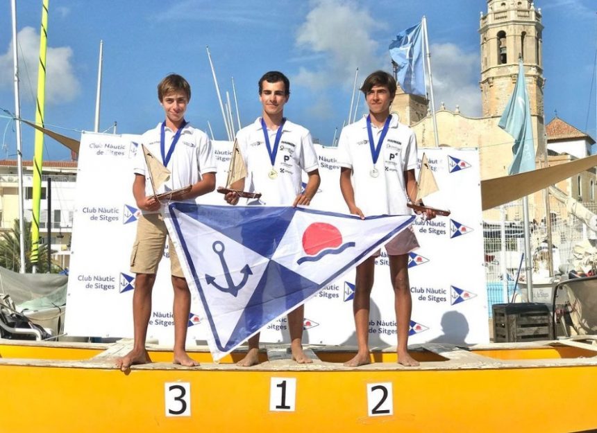 Roger Colomé, Jordi Sans i Àlex Canalda, campions de la Copa d’Europa de Patí a Vela Junior